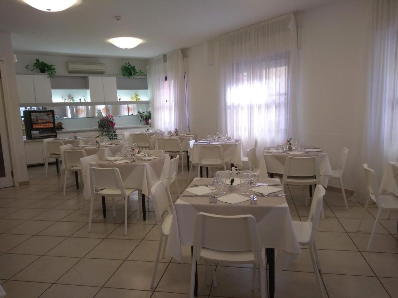 Hotel La Bella Vita ريميني المظهر الخارجي الصورة